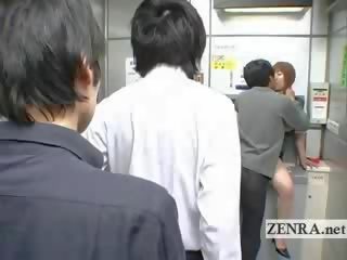 Bizar japans post kantoor offers rondborstig oraal x nominale klem geldautomaat